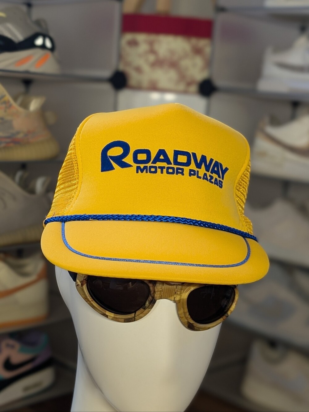 Roadway Motor Plaza Vintage Hat (OS)